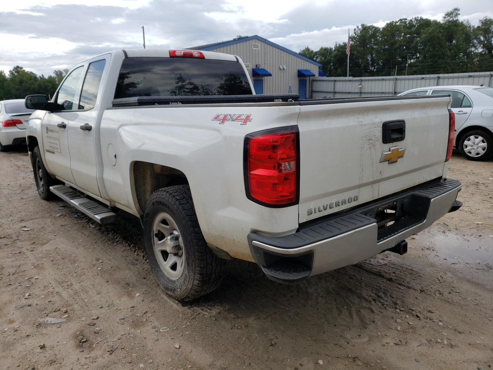 2015 Chevrolet Silverado K1500 - Фото 3