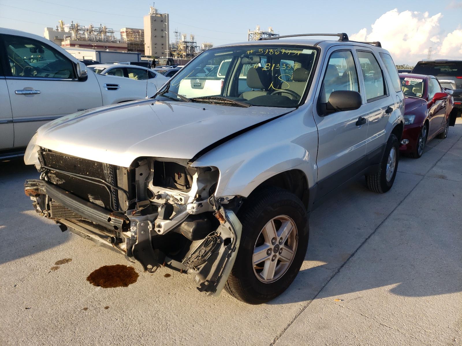 2005 Ford Escape Xls - Image 2