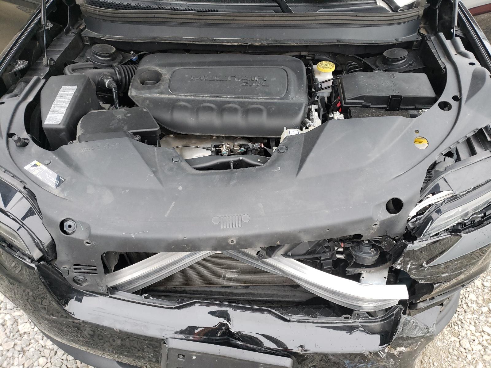 2019 Jeep Cherokee Latitude Plus - Фото 7