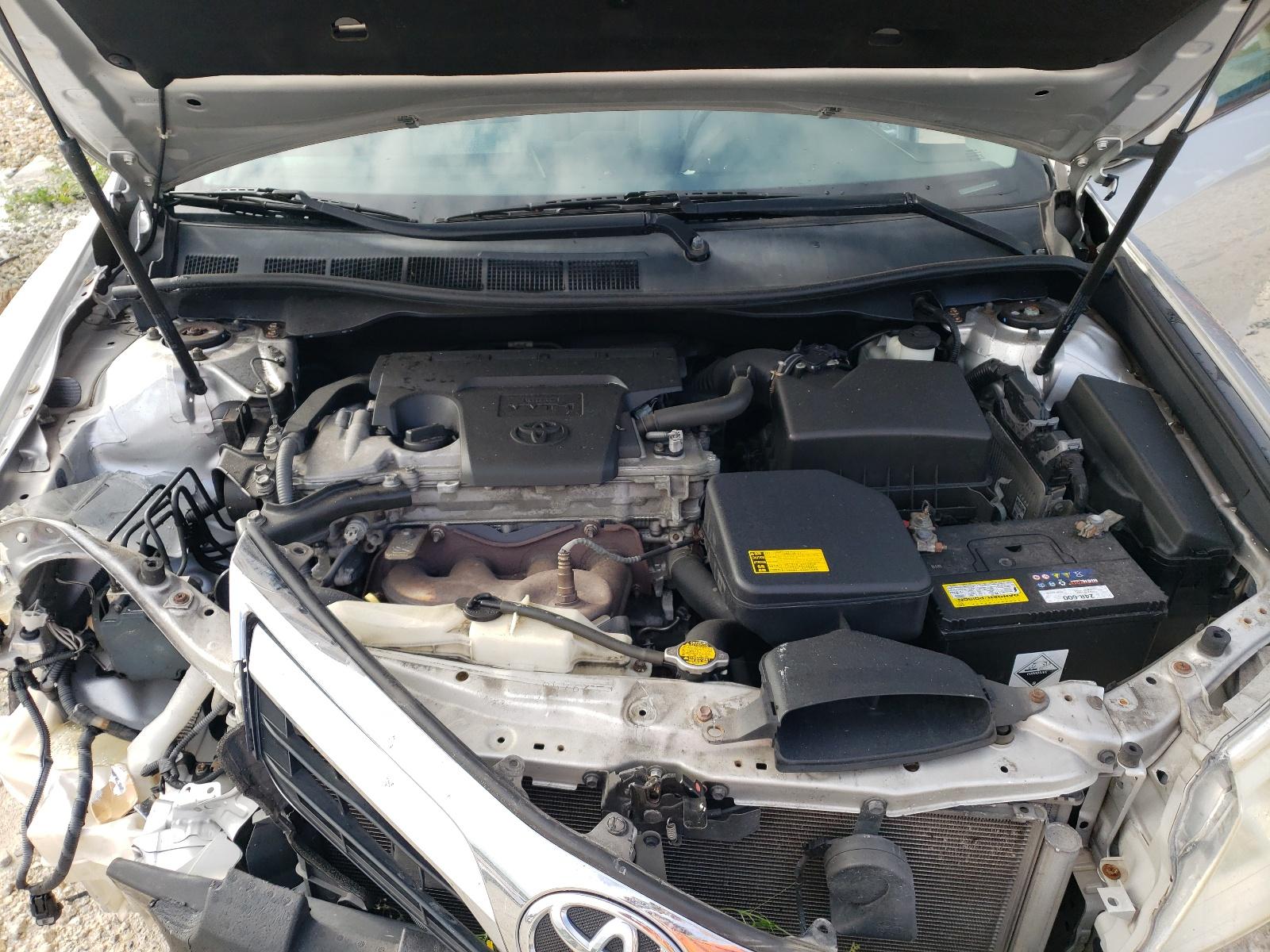 2013 Toyota Camry L - Фото 7