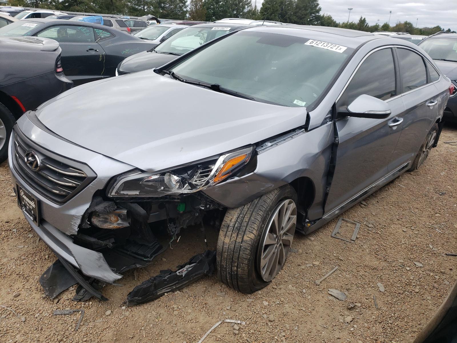 2017 Hyundai Sonata Sport - Фото 2
