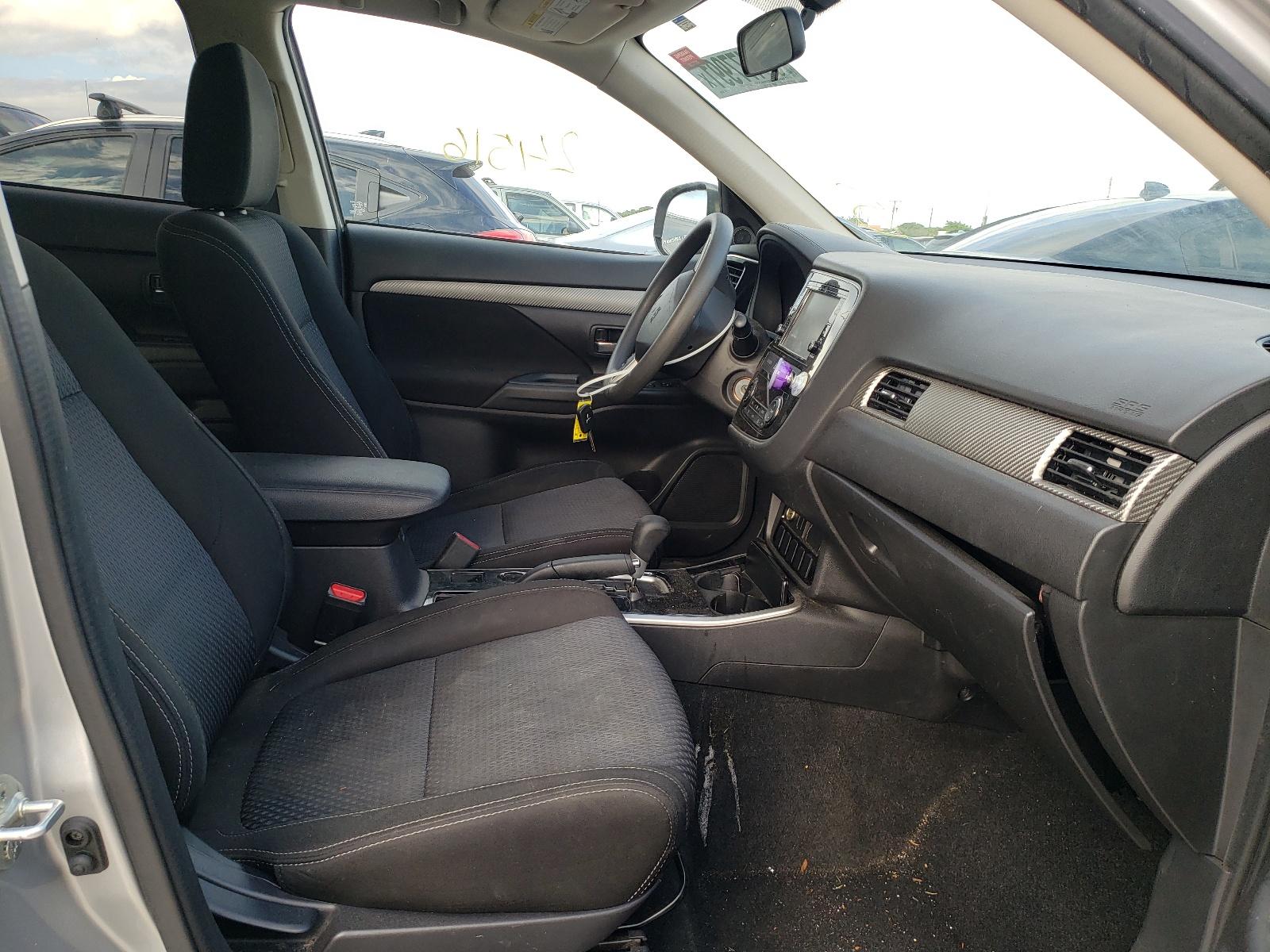 2018 Mitsubishi Outlander Es - Фото 5