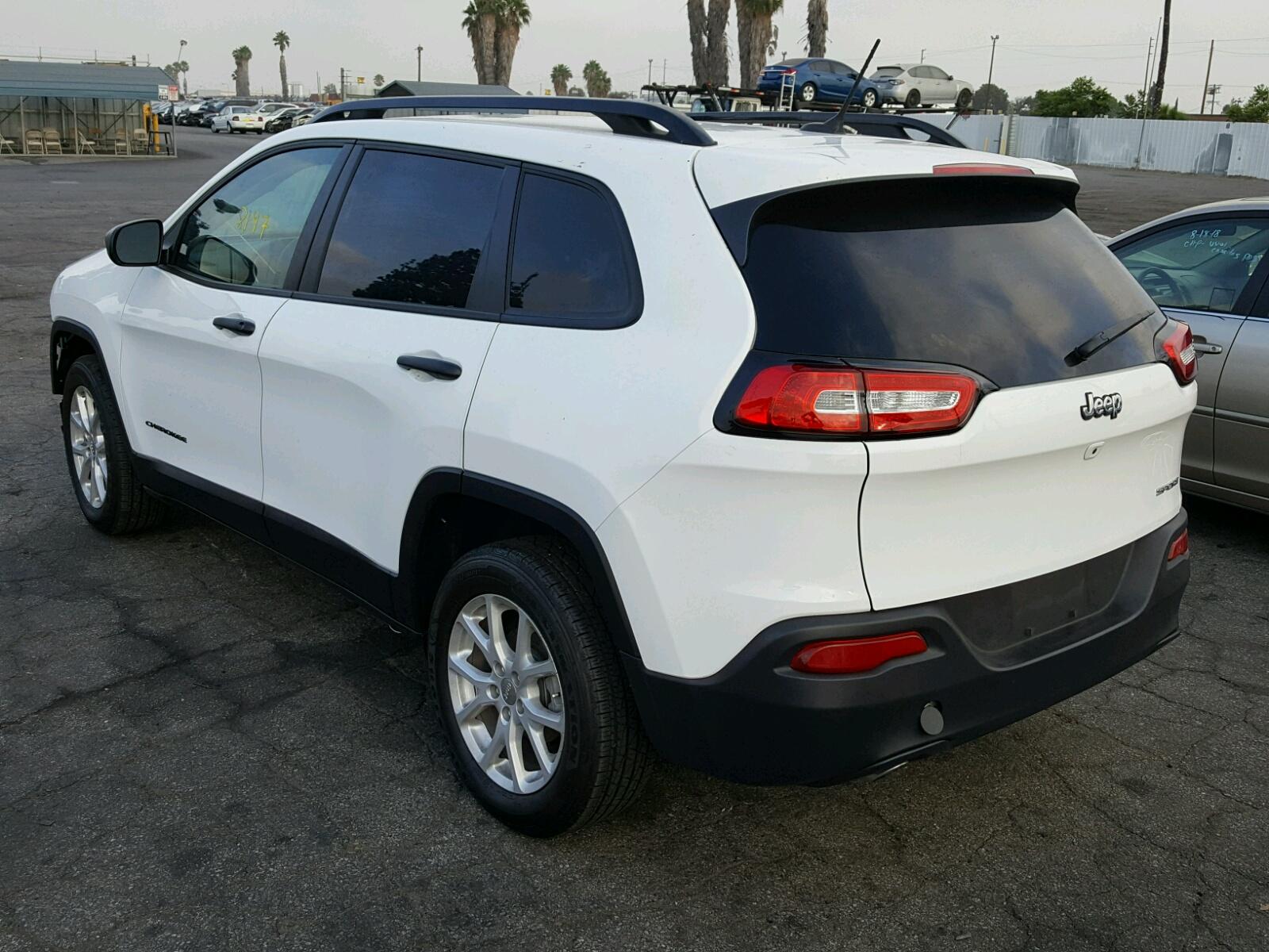 2017 Jeep Cherokee Sport - Image 3