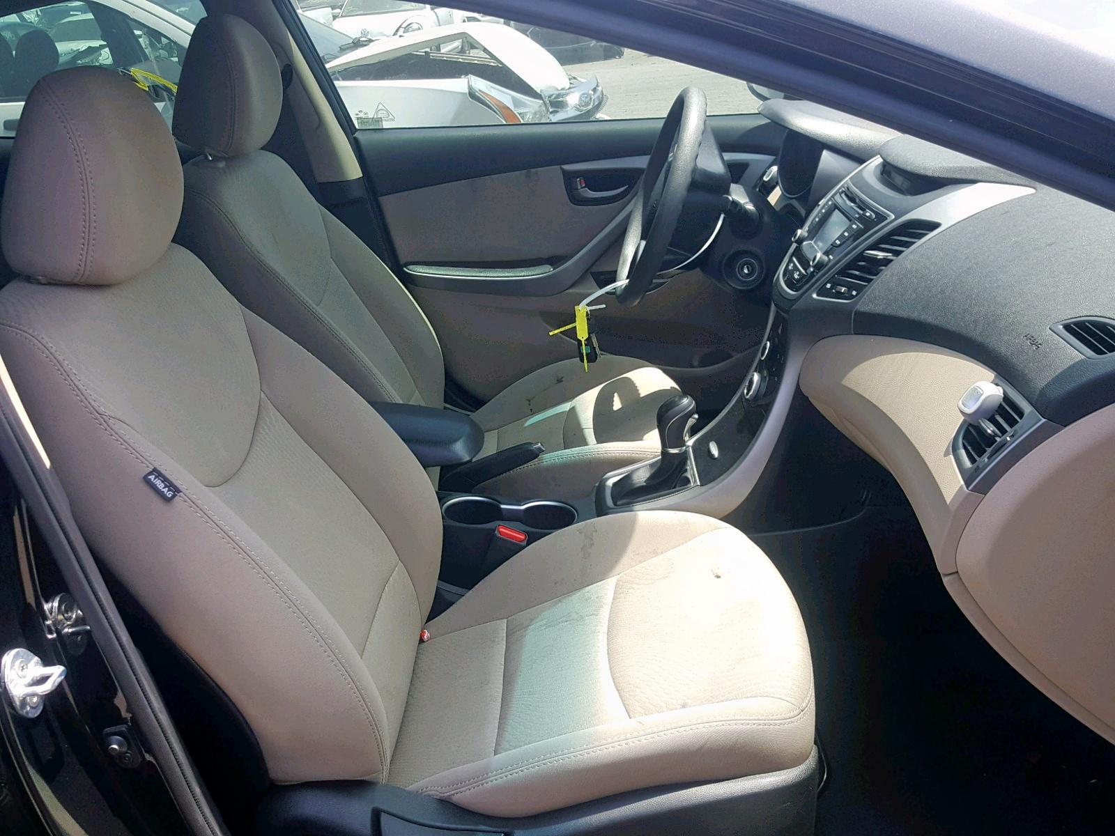 2016 Hyundai Elantra Se - Фото 5