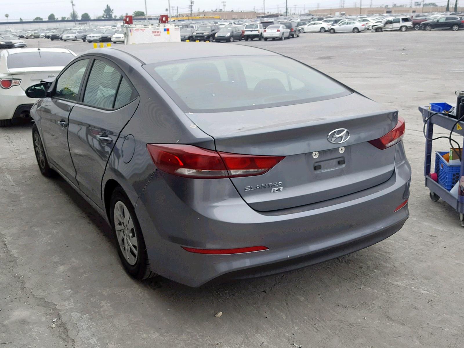 2018 Hyundai Elantra Se - Фото 3