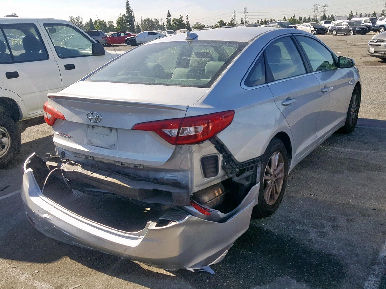 2017 Hyundai Sonata Se - Фото 4