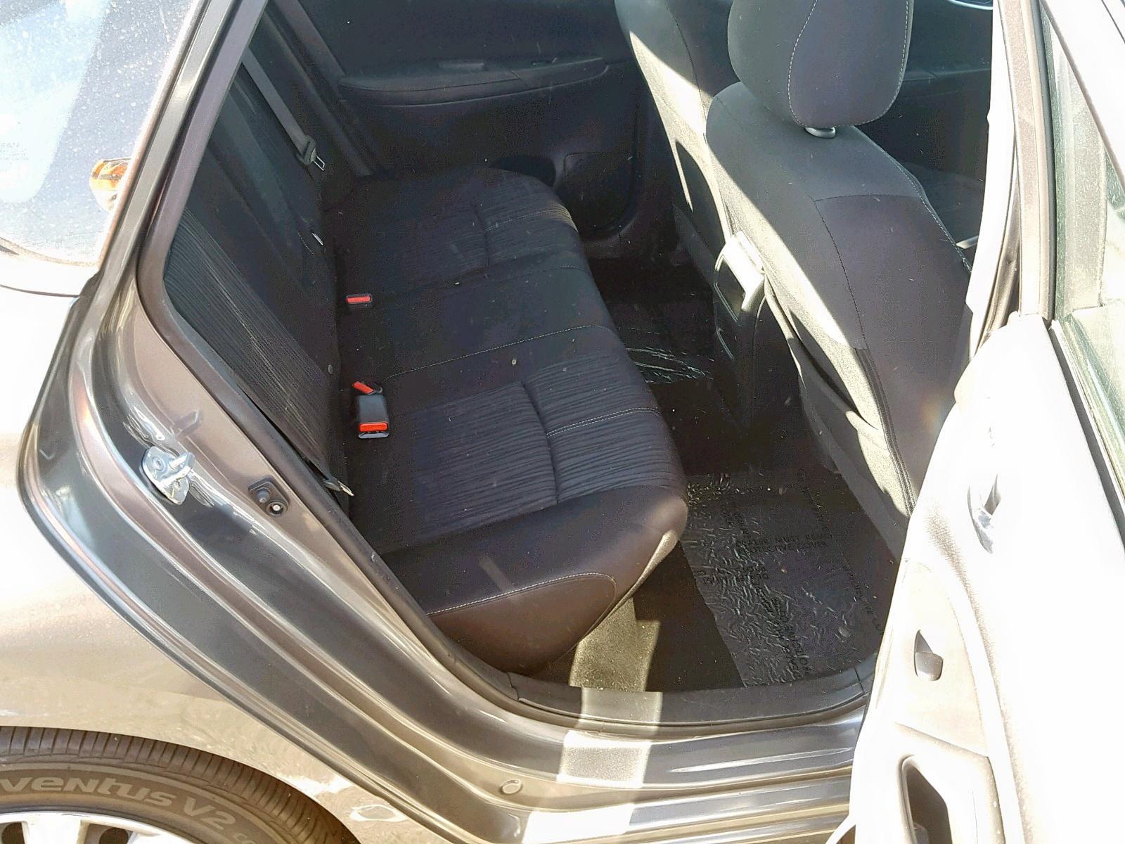 2017 Nissan Sentra S - Image 6