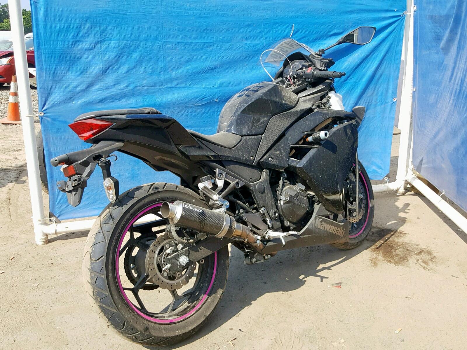 2014 Kawasaki Ex300 B - Image 4