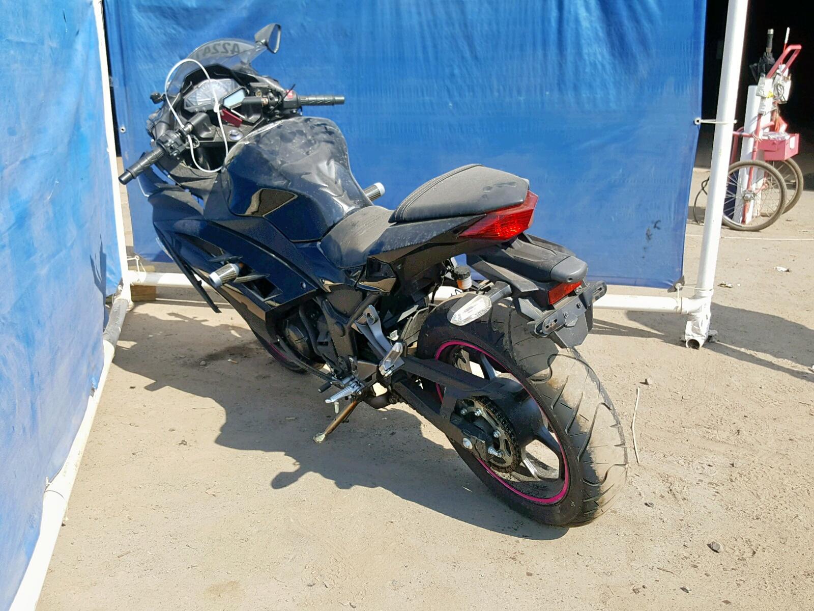 2014 Kawasaki Ex300 B - Image 3