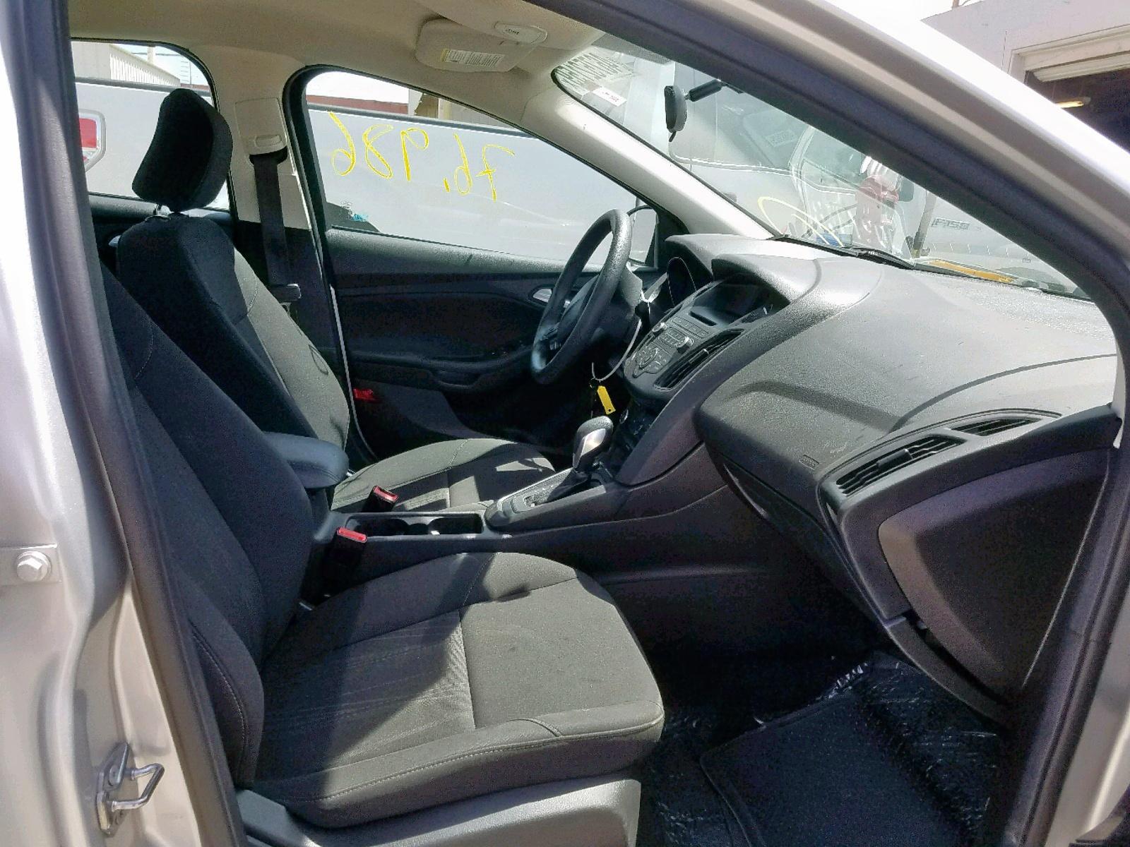 2017 Ford Focus Se - Image 5