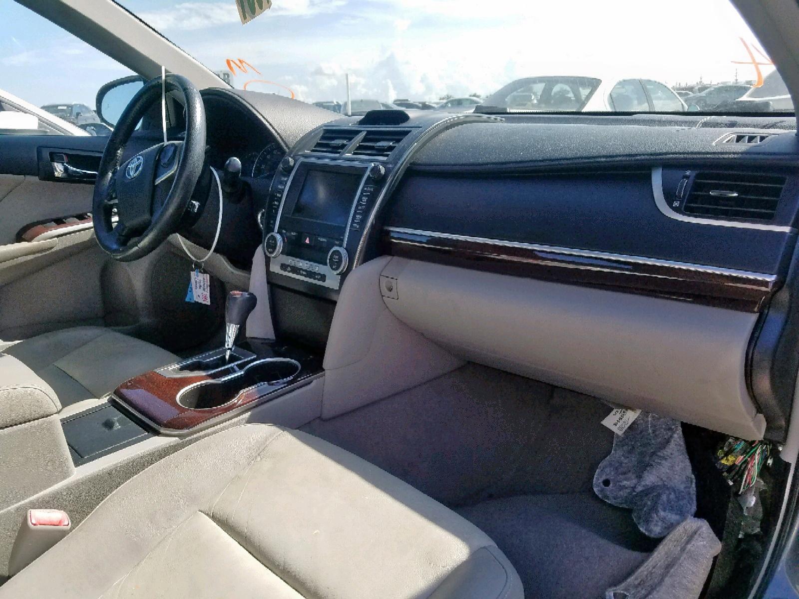 2012 Toyota Camry Se - Фото 5