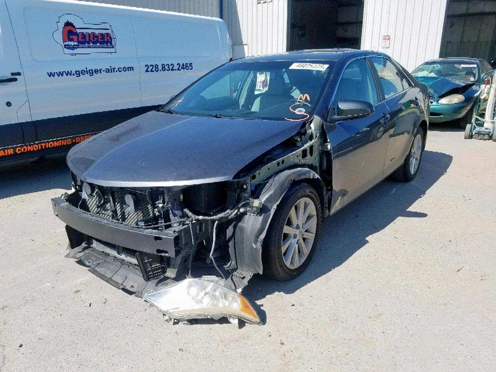 2012 Toyota Camry Se - Фото 2