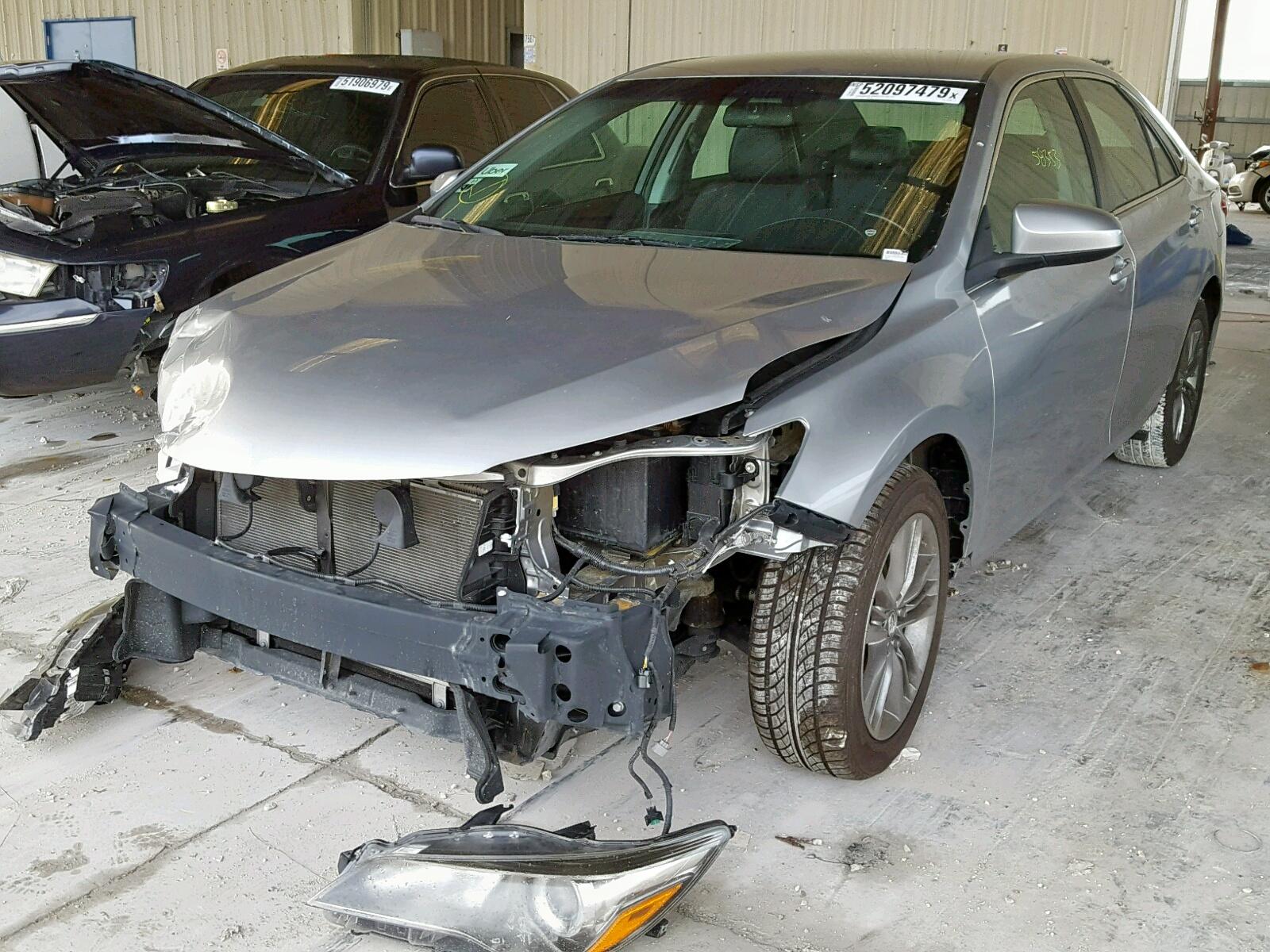 2017 Toyota Camry Le - Image 2