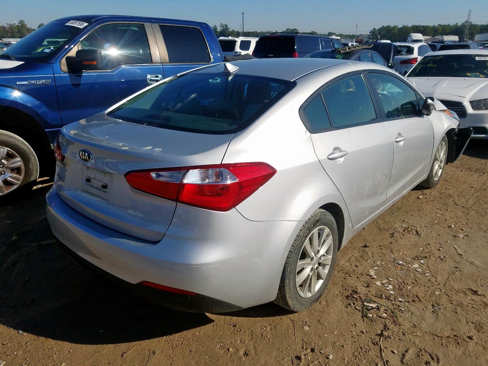 2015 Kia Forte Lx - Image 4