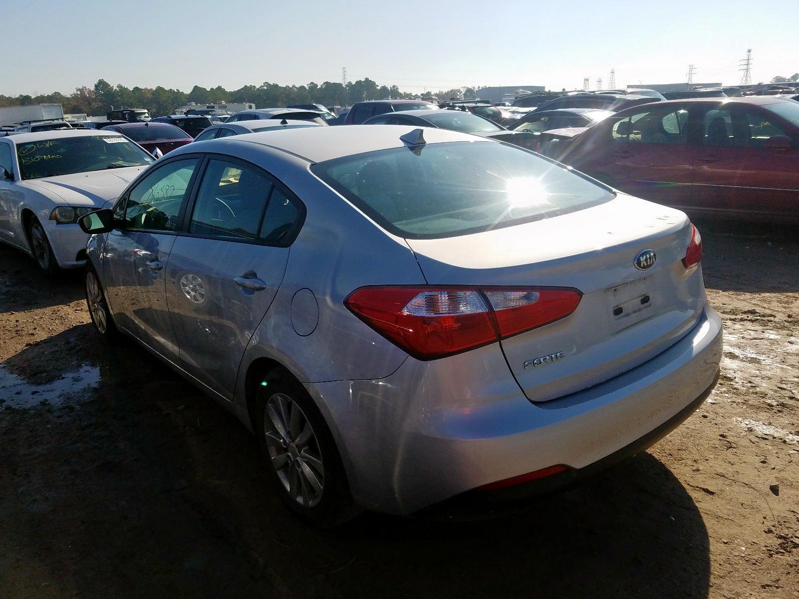 2015 Kia Forte Lx - Image 3
