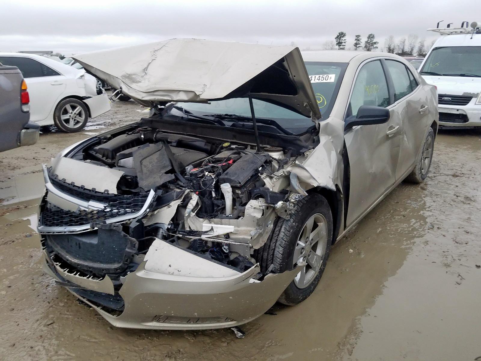 2015 Chevrolet Malibu Ls - Image 2