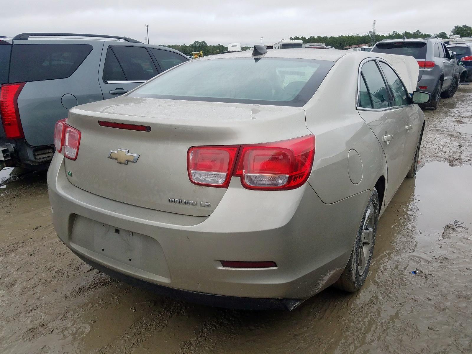 2015 Chevrolet Malibu Ls - Image 4