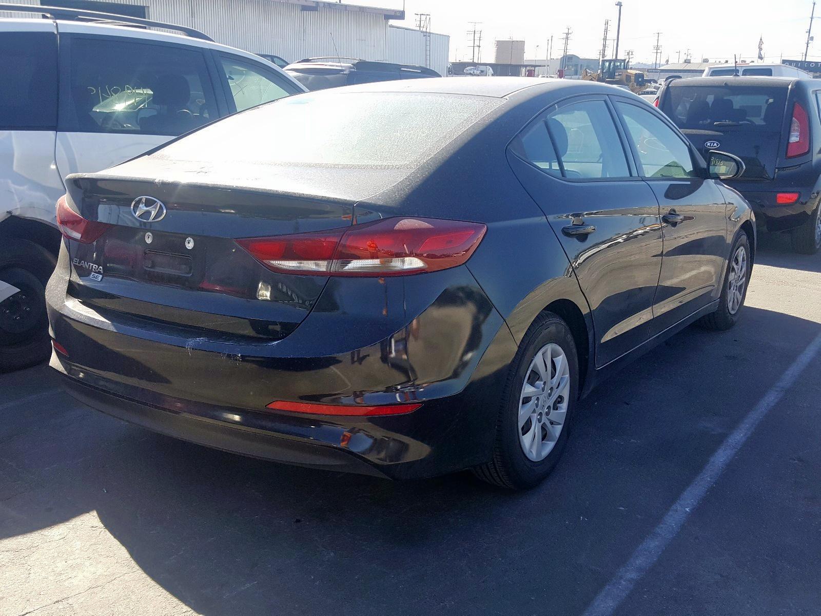 2018 Hyundai Elantra Se - Фото 4