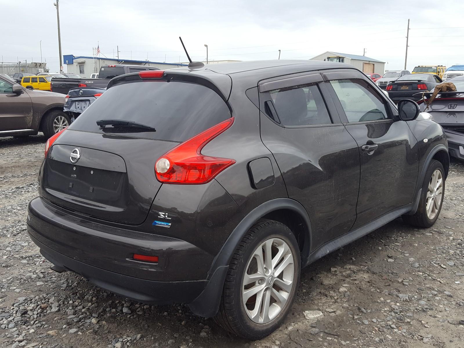 2012 Nissan Juke S - Image 4