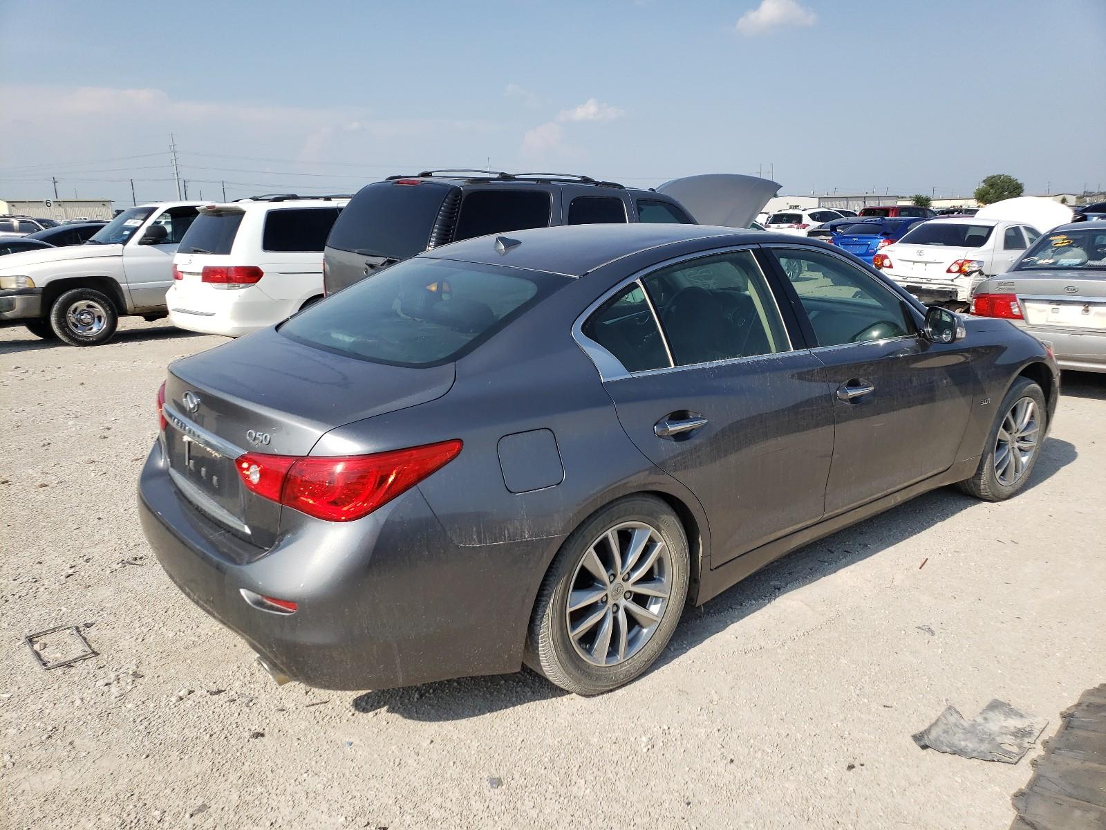 2017 Infiniti Q50 Premium - Image 4
