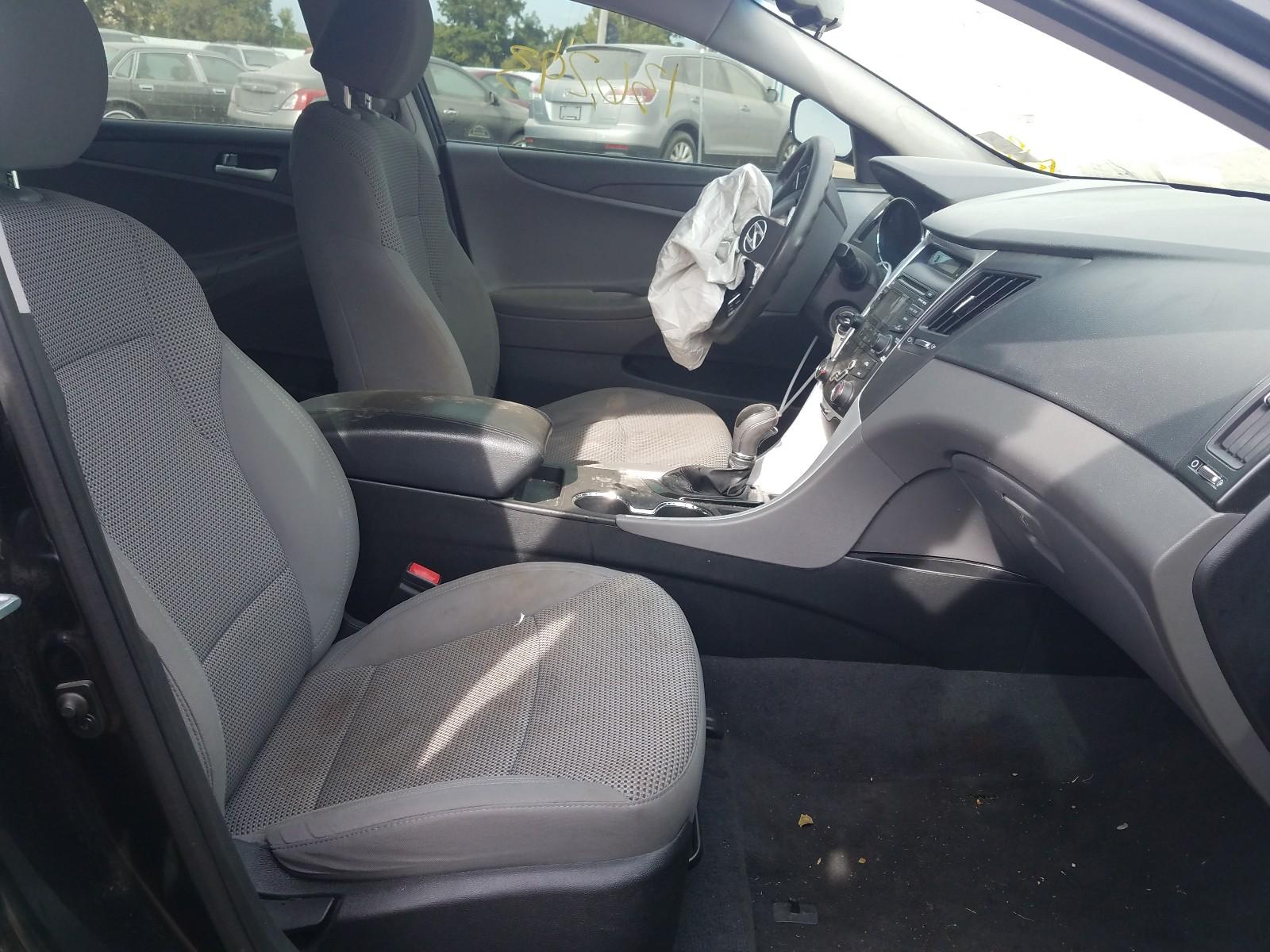 2012 Hyundai Sonata Gls - Image 5