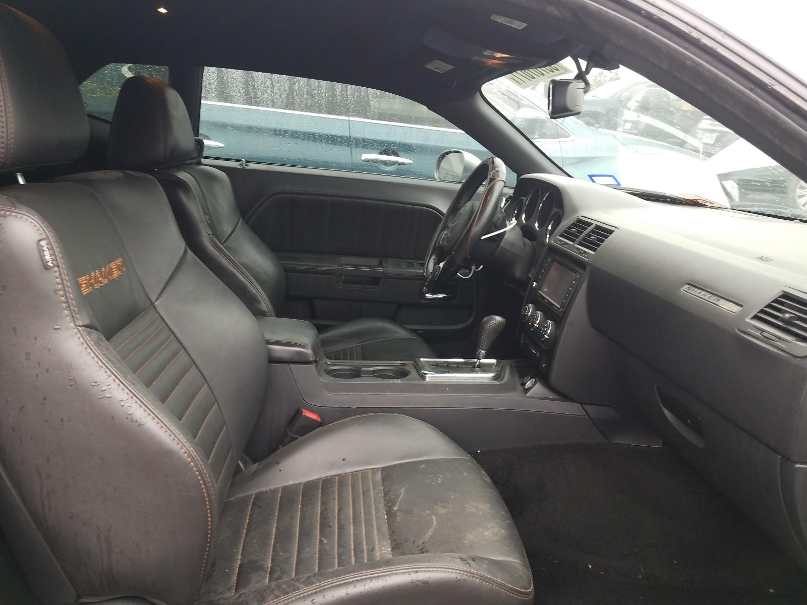 2014 Dodge Challenger R/T - Image 5