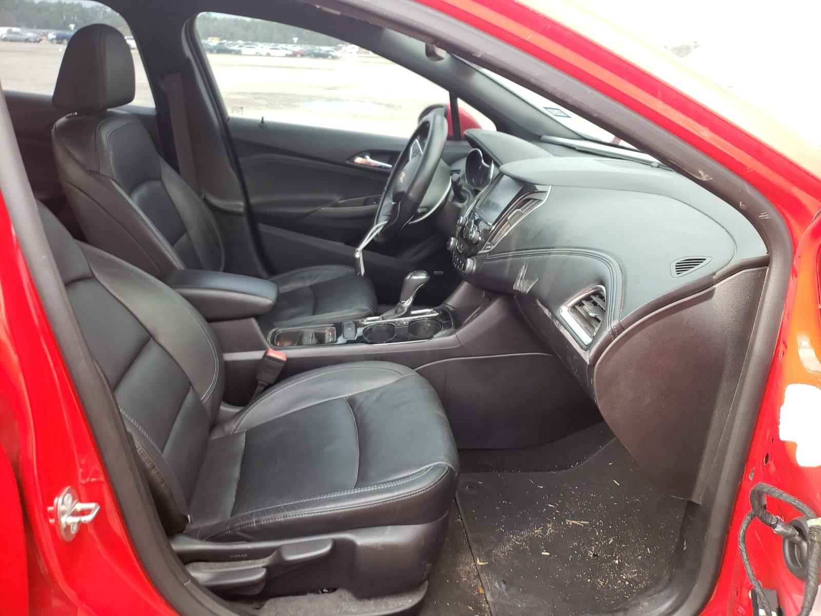 2017 Chevrolet Cruze Premier - Image 5