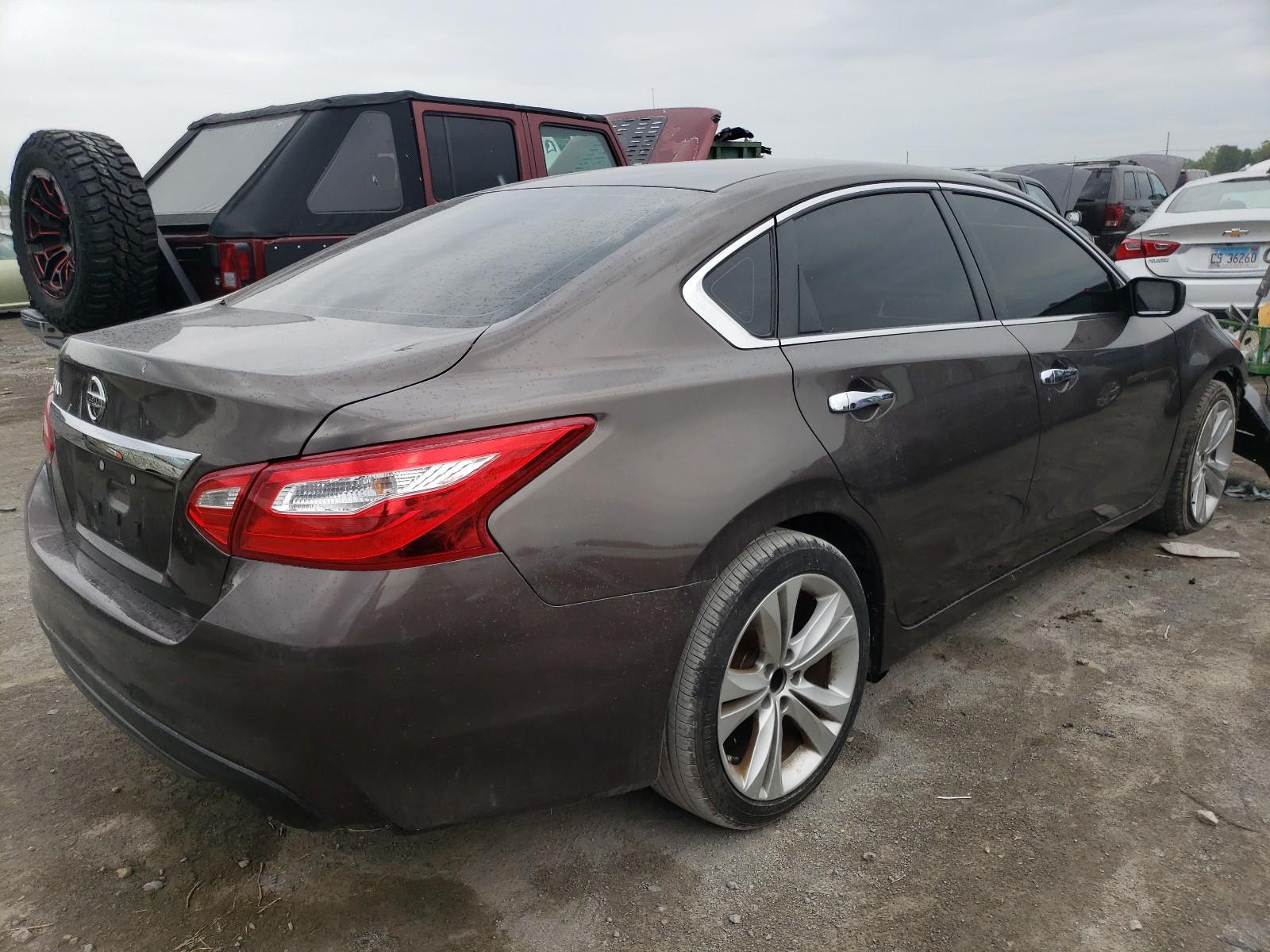 2016 Nissan Altima 2.5 - Фото 4