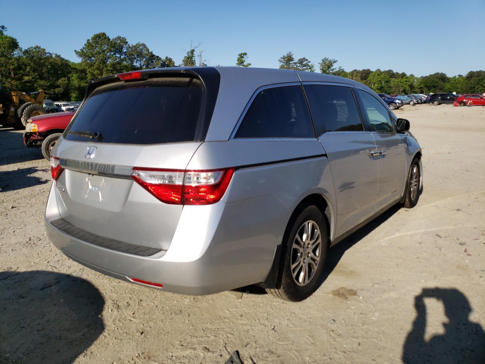 2013 Honda Odyssey Exl - Фото 4