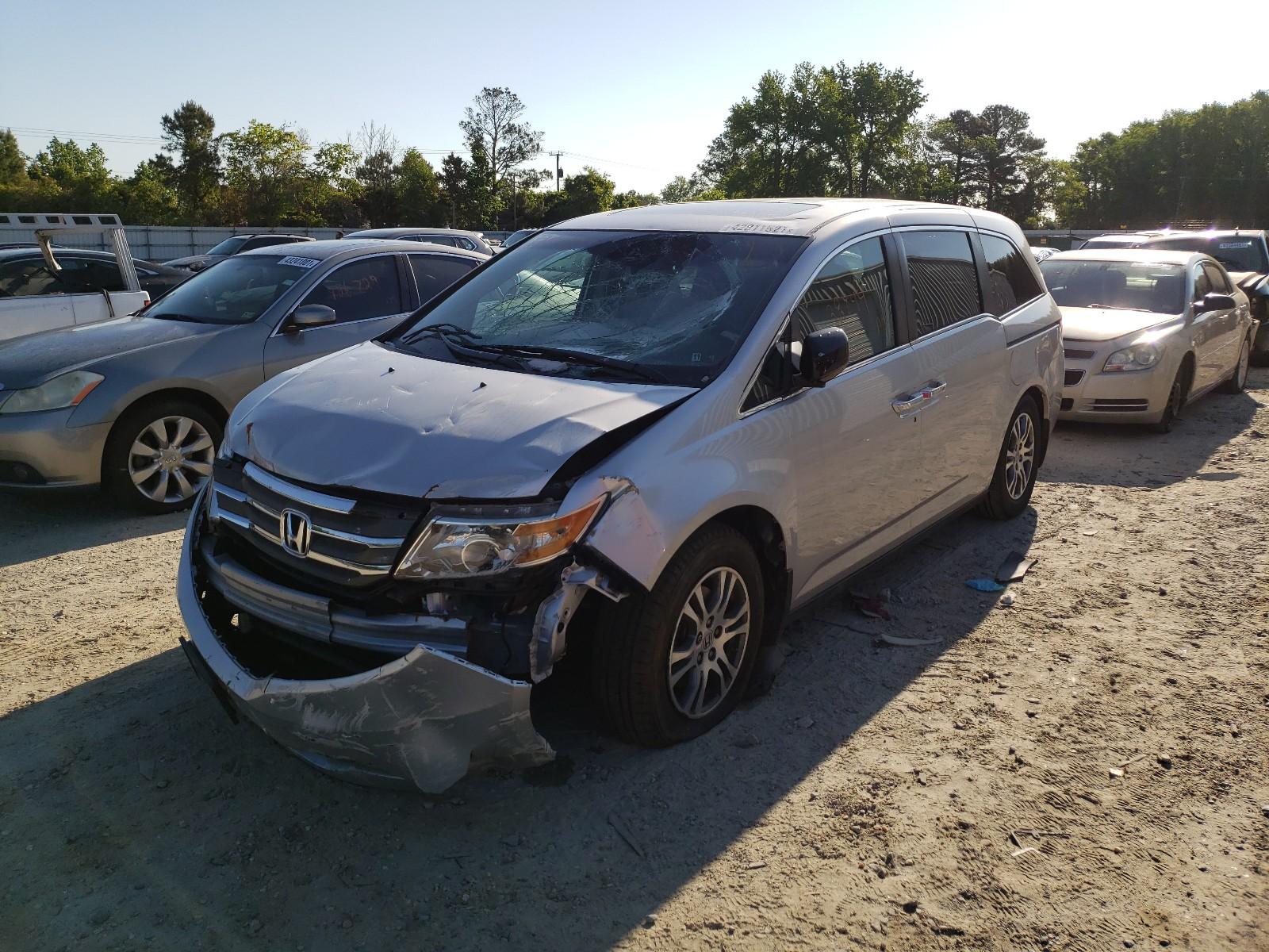 2013 Honda Odyssey Exl - Фото 2