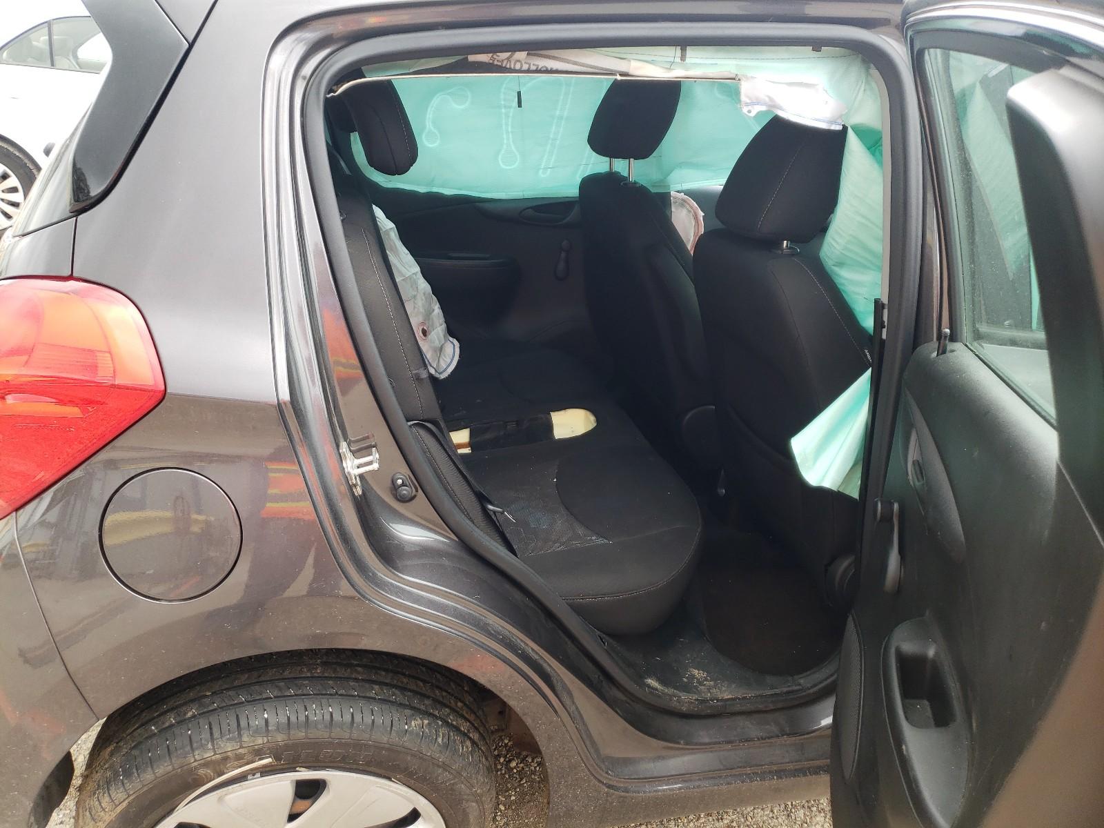 2016 Chevrolet Spark Ls - Фото 6