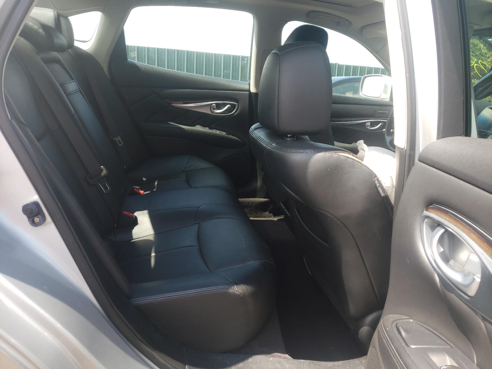 2011 Infiniti M37 X - Фото 6