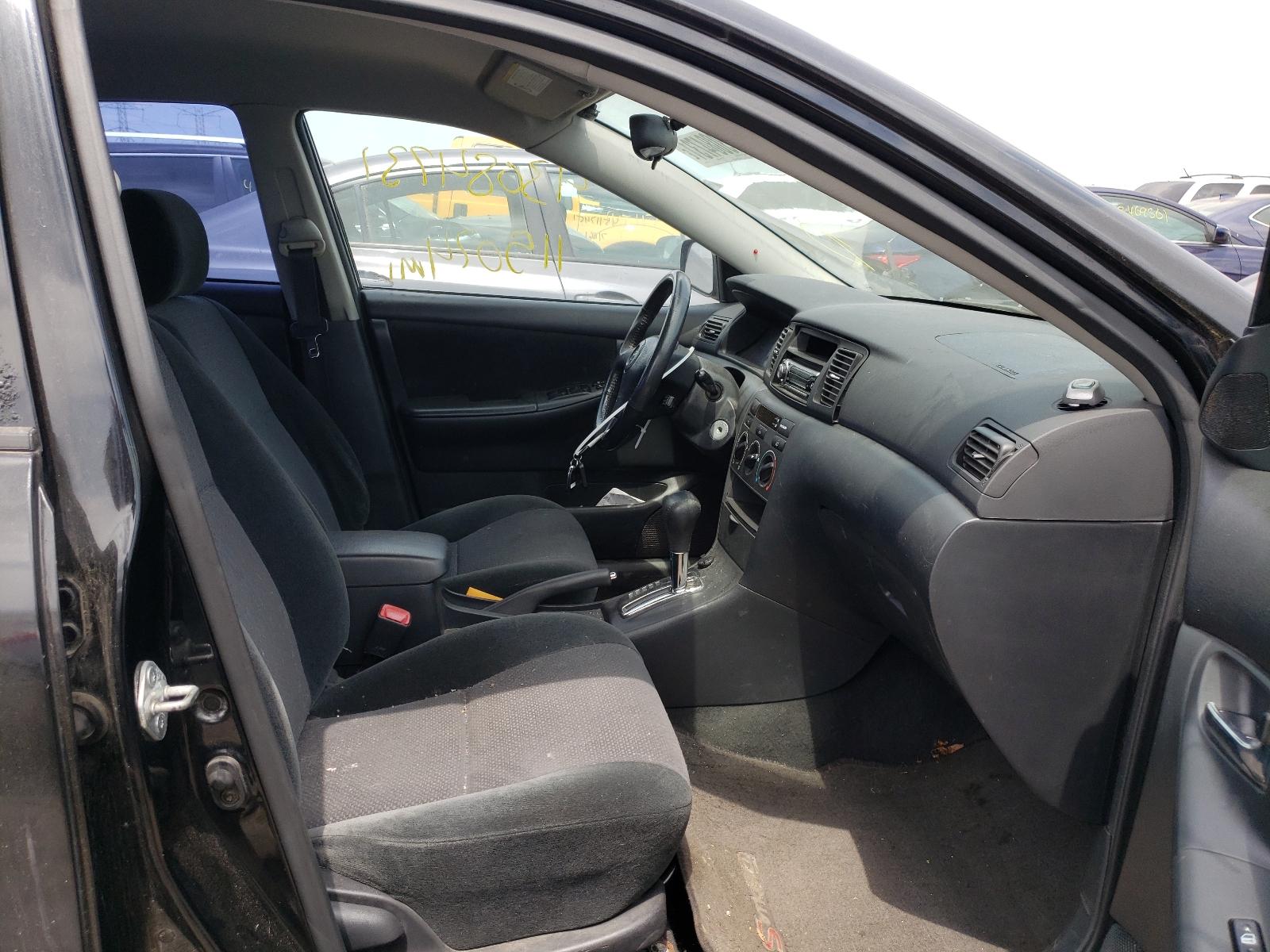 2004 Toyota Corolla Ce - Image 5