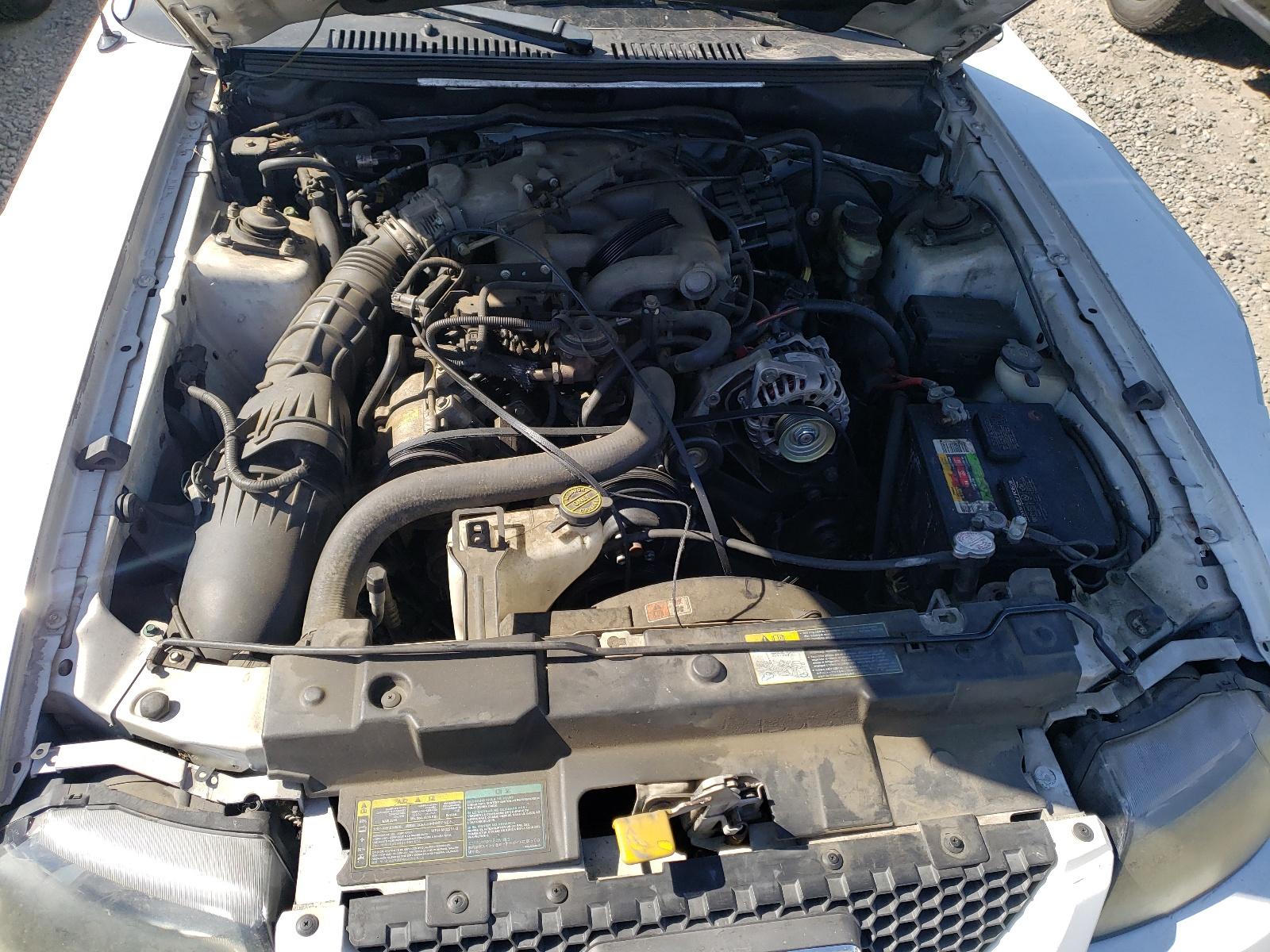 2004 Ford Mustang - Image 7