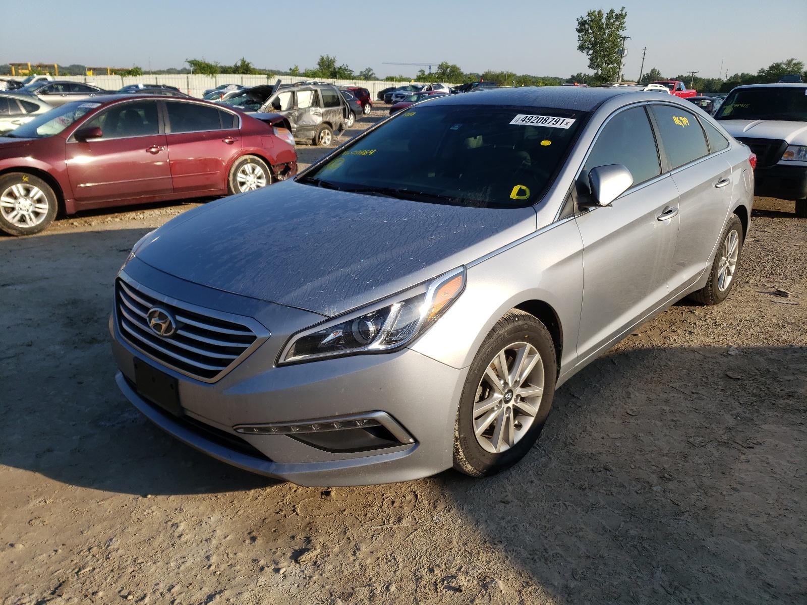 2015 Hyundai Sonata Se - Фото 2