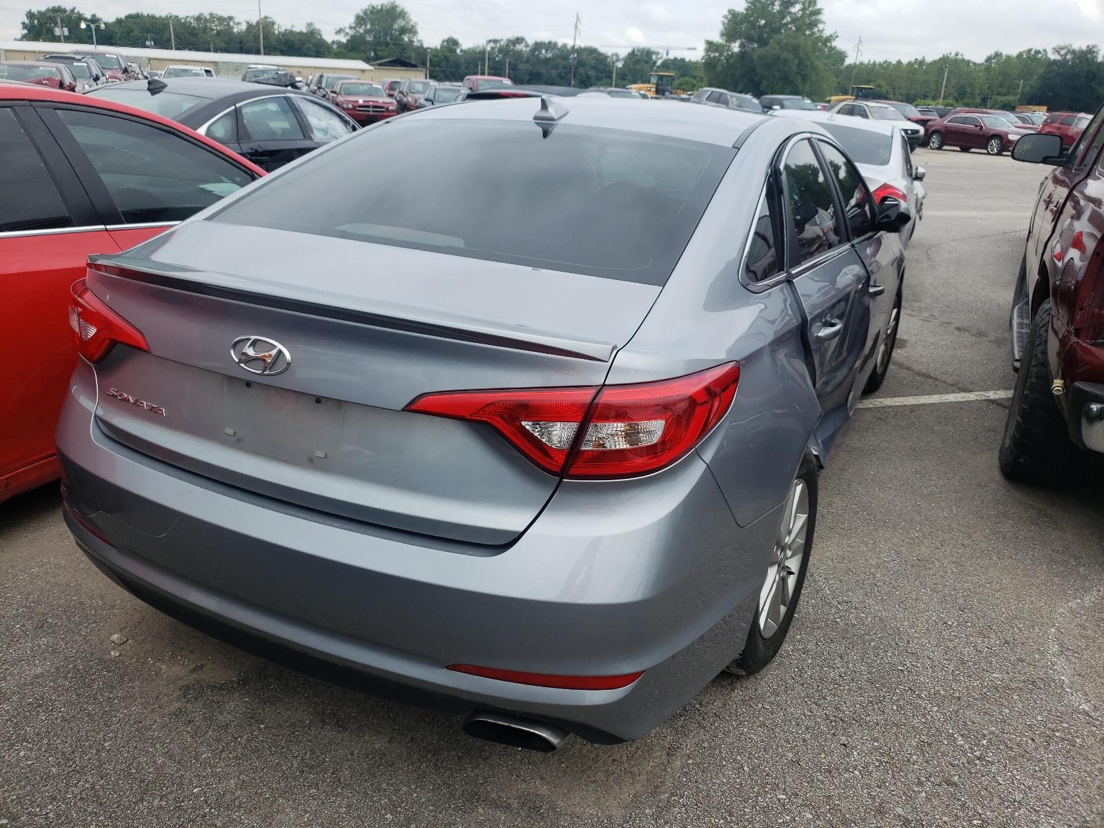 2015 Hyundai Sonata Se - Фото 4