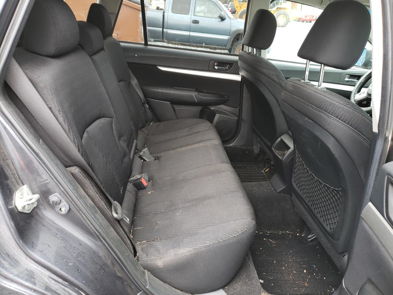 2011 Subaru Outback 2.5I Premium - Фото 6