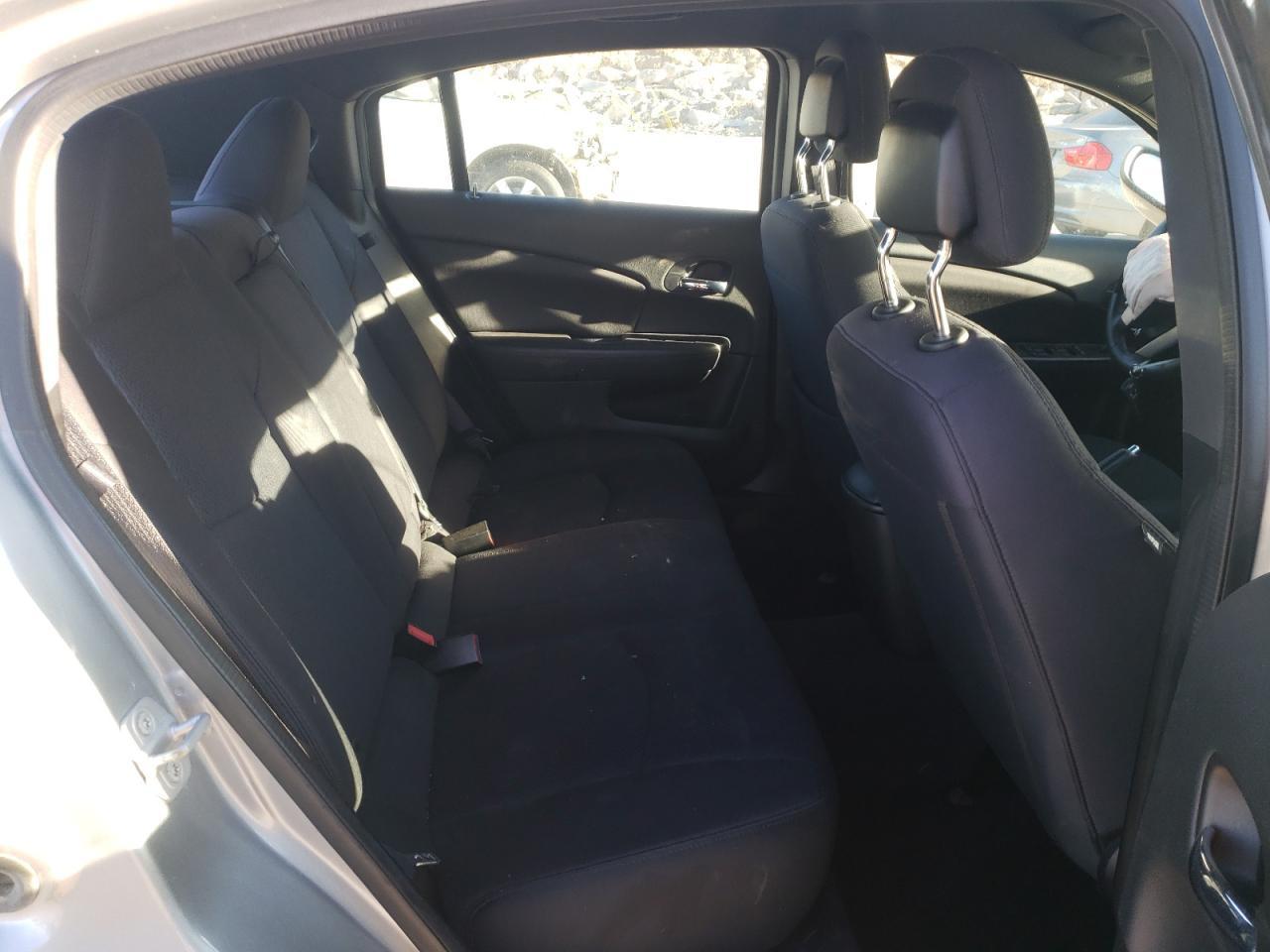 2013 Chrysler 200 Touring - Фото 6
