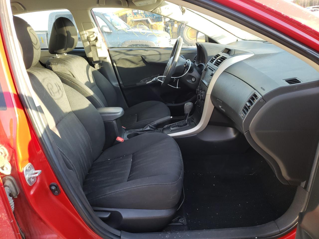 2013 Toyota Corolla Base - Image 5