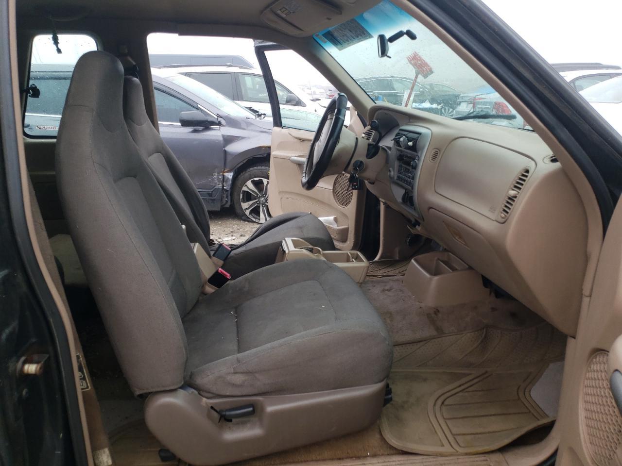 2001 Ford Explorer - Фото 5