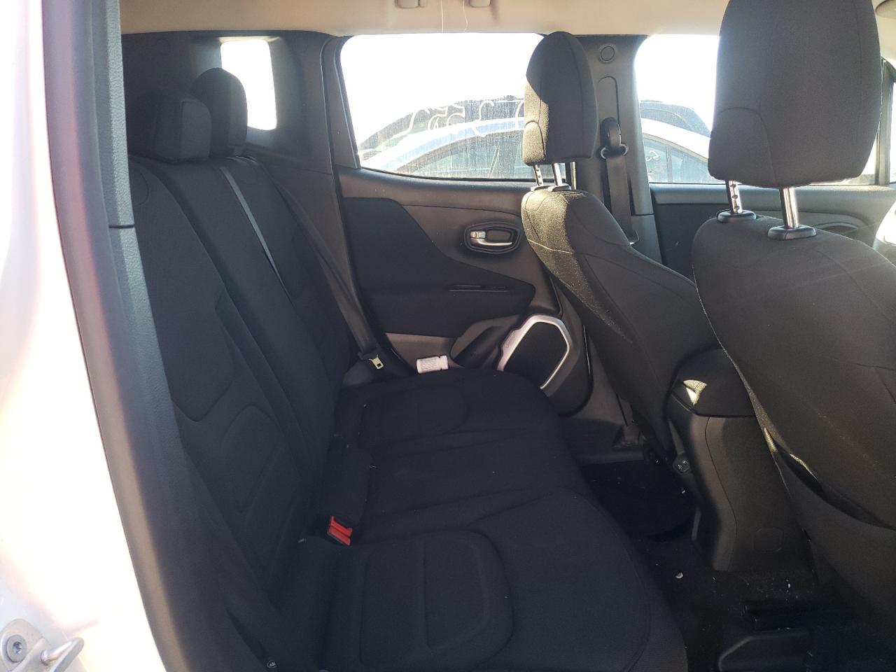2019 Jeep Renegade Latitude - Фото 6