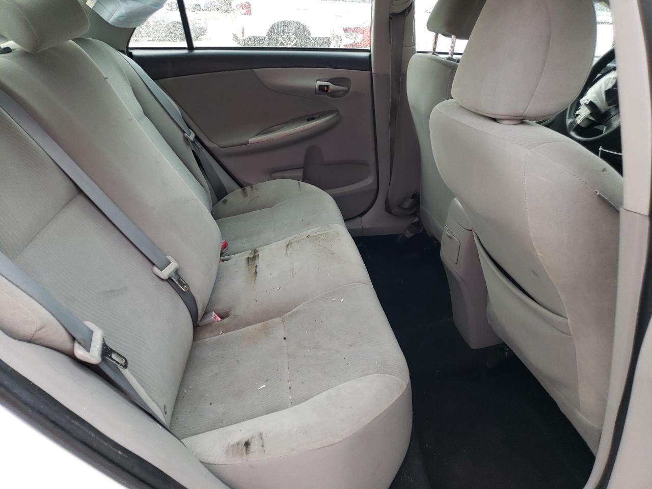 2012 Toyota Corolla Base - Фото 6