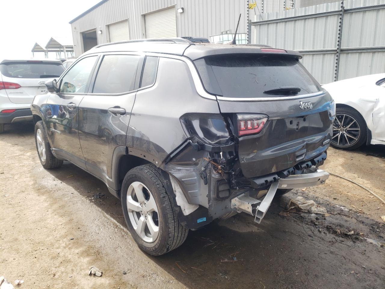2021 Jeep Compass Latitude - Image 3