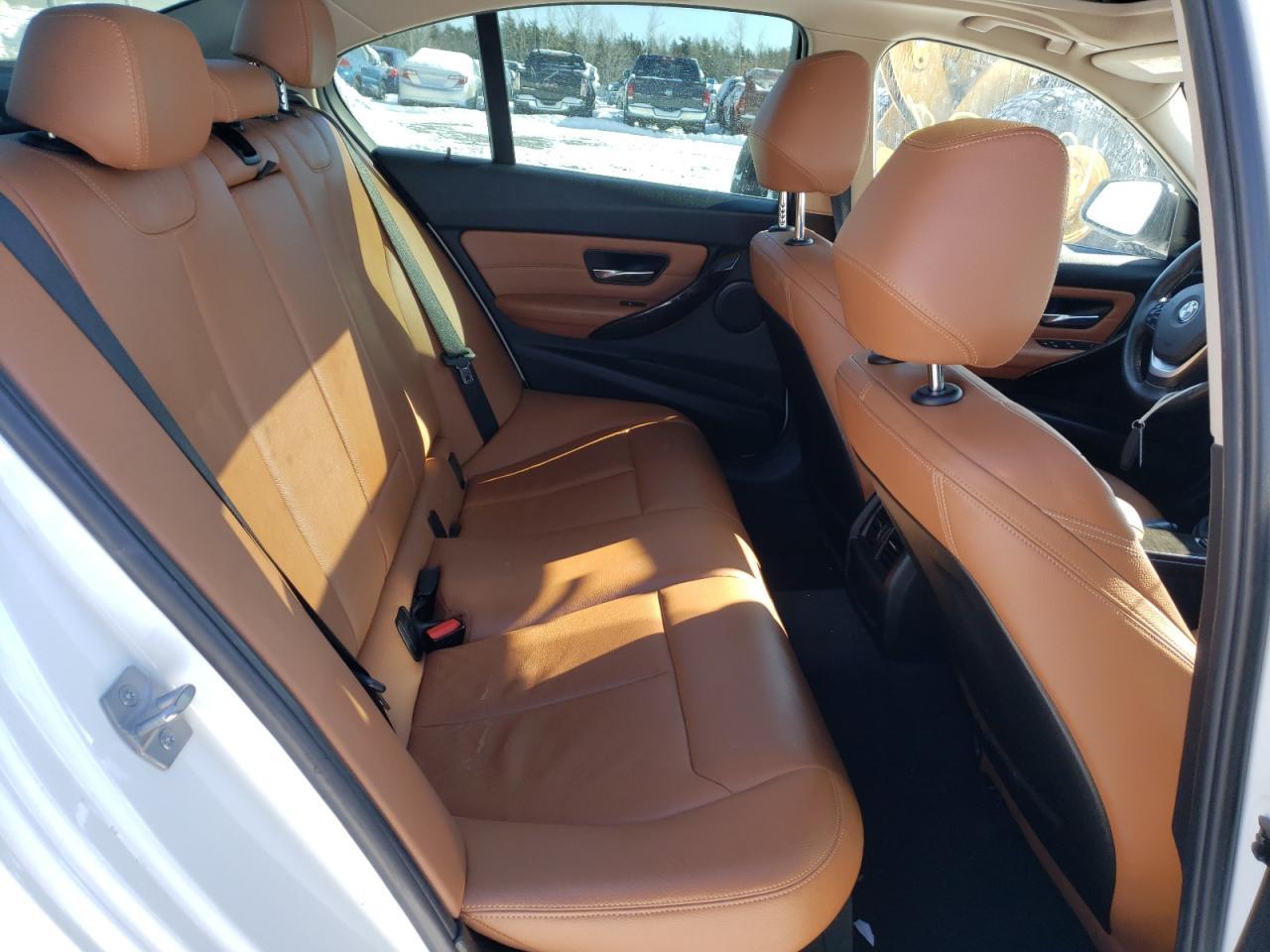 2015 BMW 320 I xDrive - Фото 6