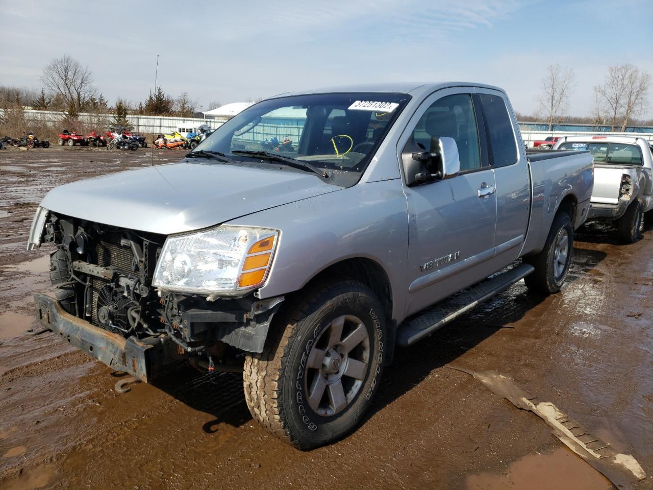 2005 Nissan Titan Xe - Фото 2