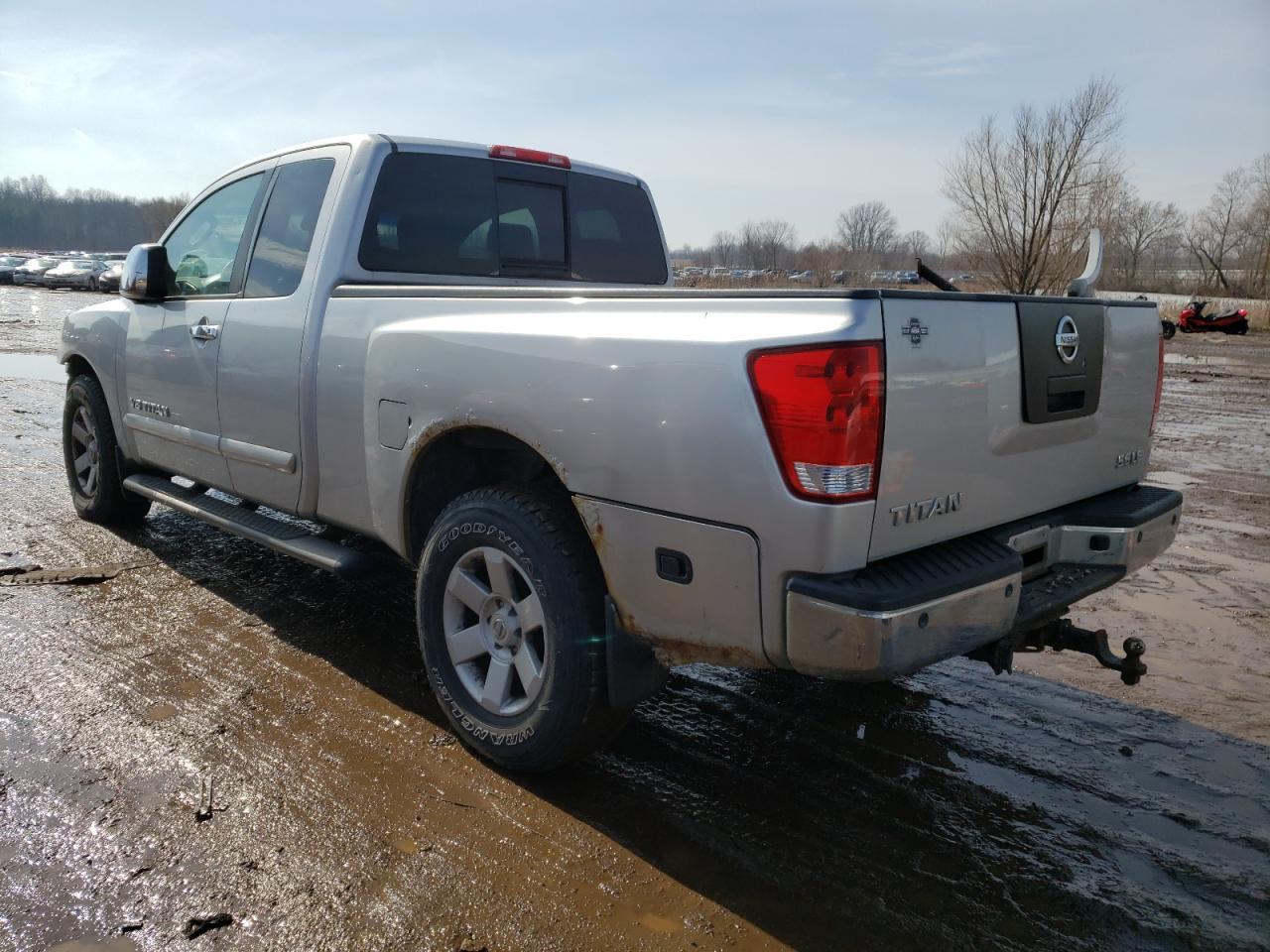 2005 Nissan Titan Xe - Фото 3