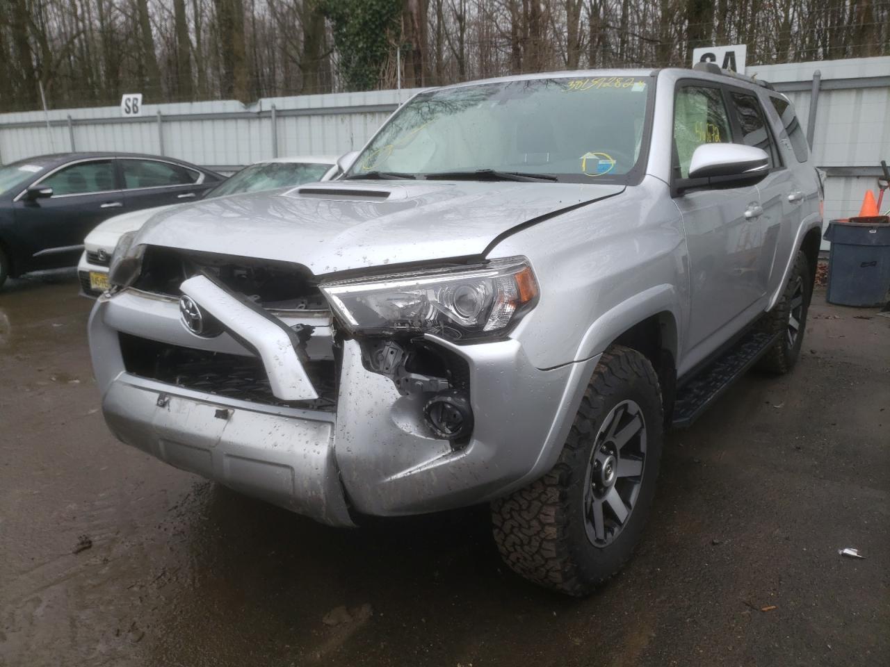 2017 Toyota 4Runner Sr5/Sr5 Premium - Фото 2