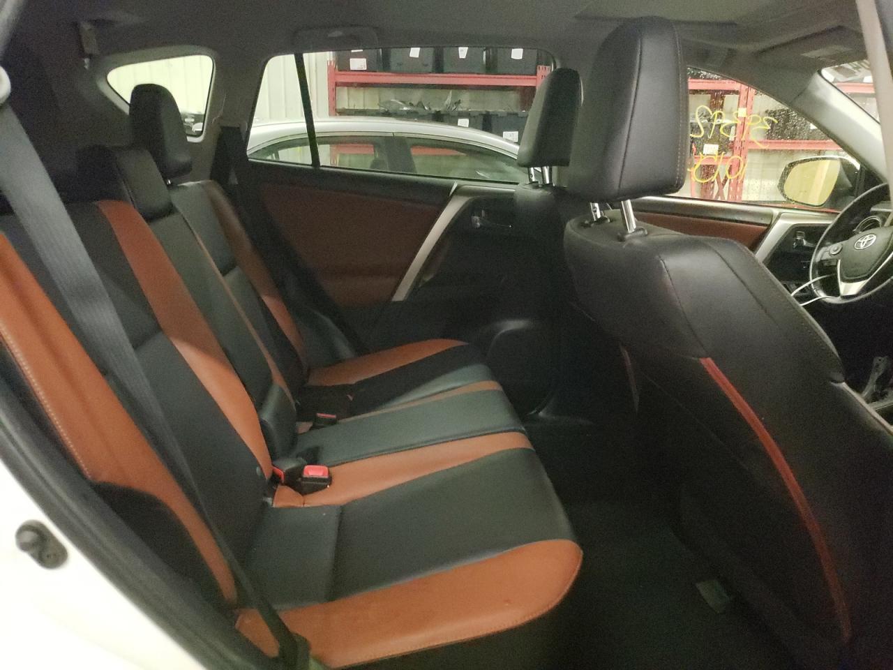 2015 Toyota Rav4 Limited - Image 6