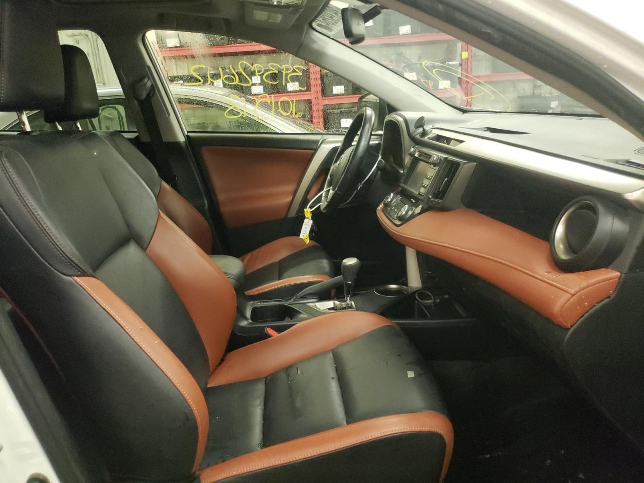 2015 Toyota Rav4 Limited - Image 5