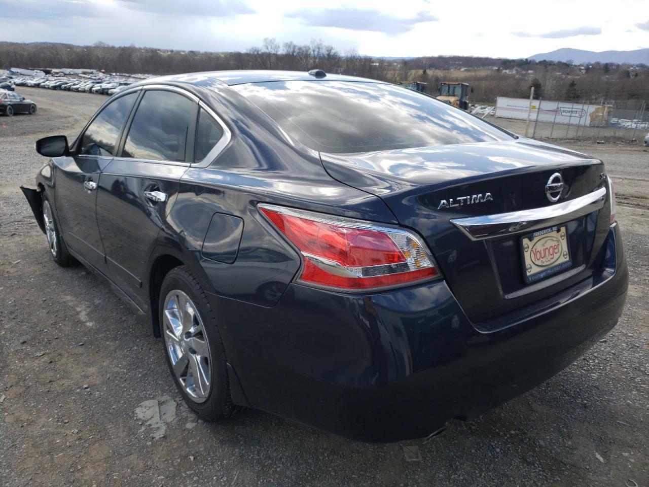 2015 Nissan Altima 2.5 - Image 3